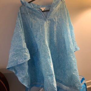 Vera Bradley Sky Blue Floral Poncho